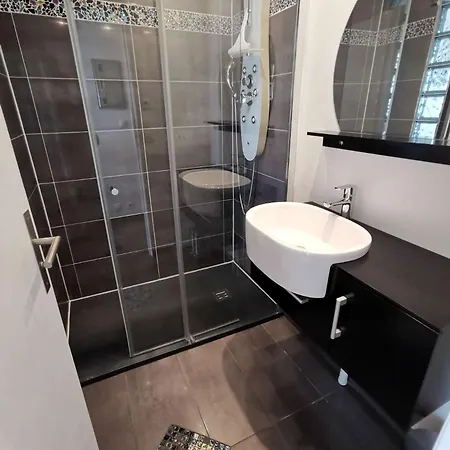 Luxe - 4 Personnes Petrouchka - Heliopolis J 41 - Agde